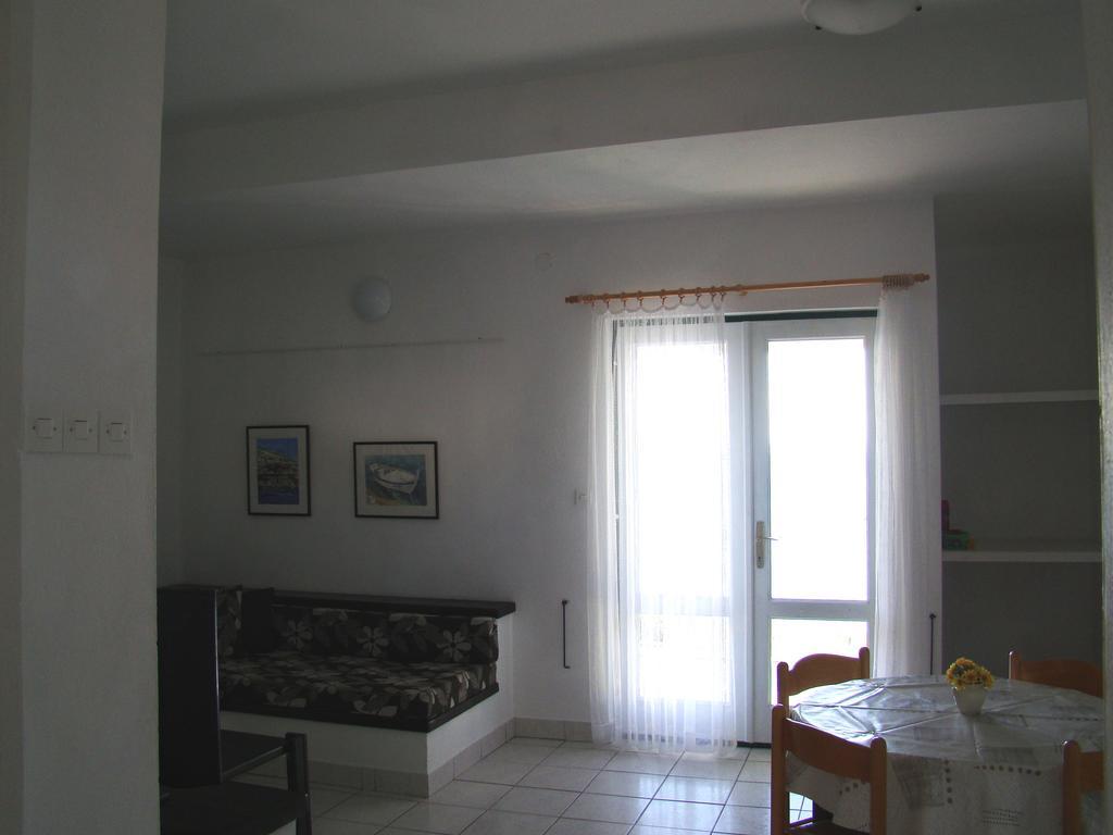 Apartments Sanda Murter Szoba fotó